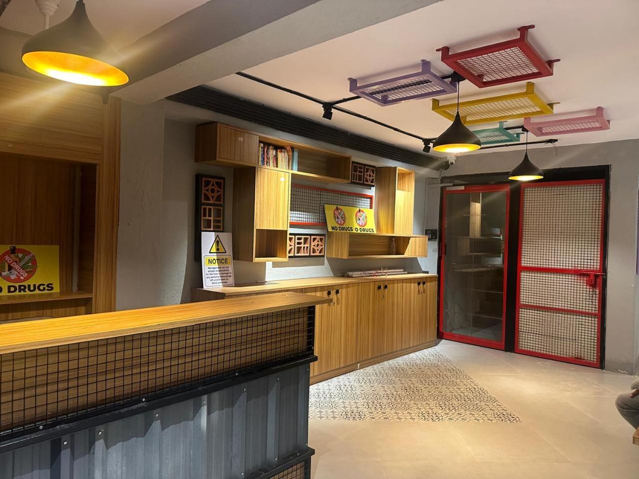 Travotale Hostel And Cowork Koregaonpark Pune Exterior foto